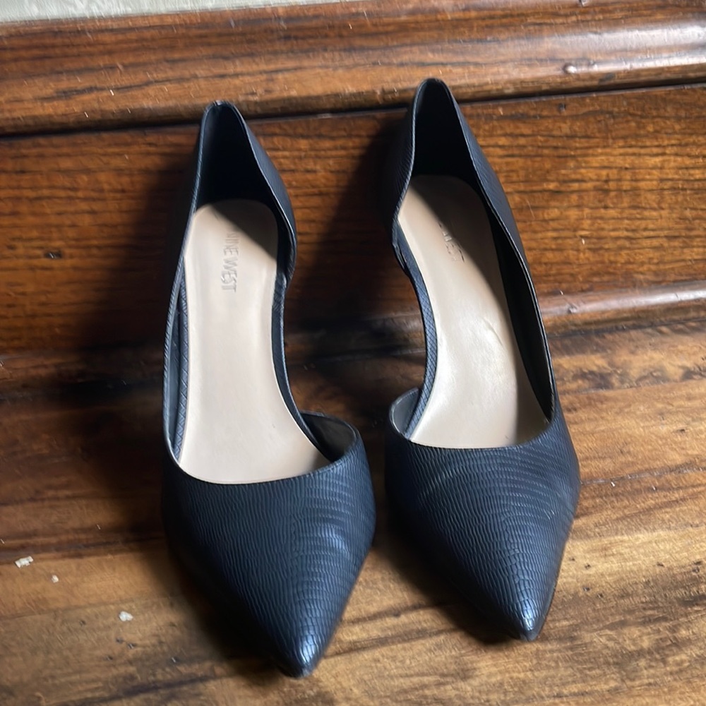 black nine west textured pumps